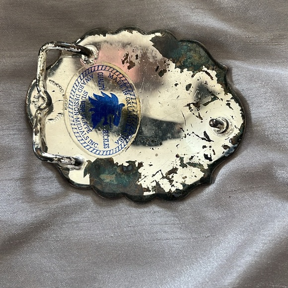 Buckle - Picture 2 of 2